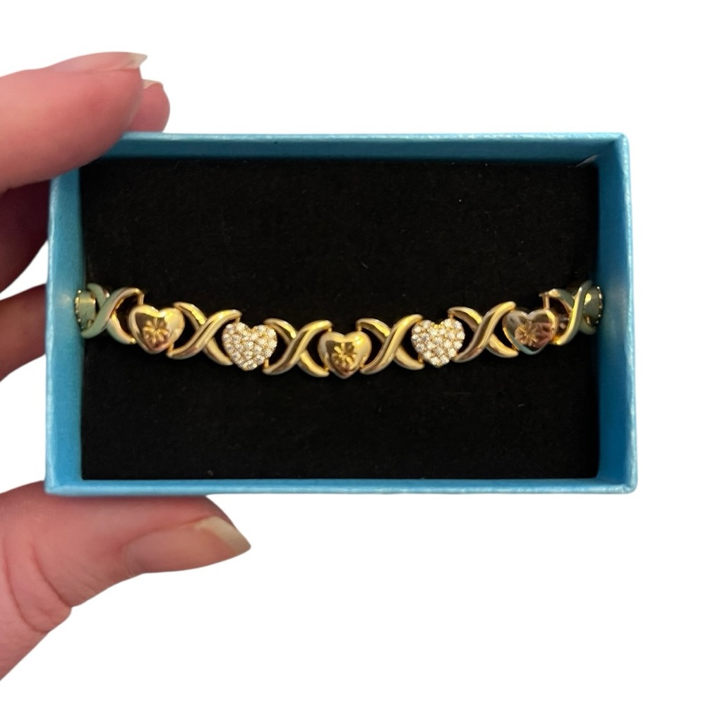 Gold and Crystal Women’s XO Bracelet - Gold Plated Stainless Steel